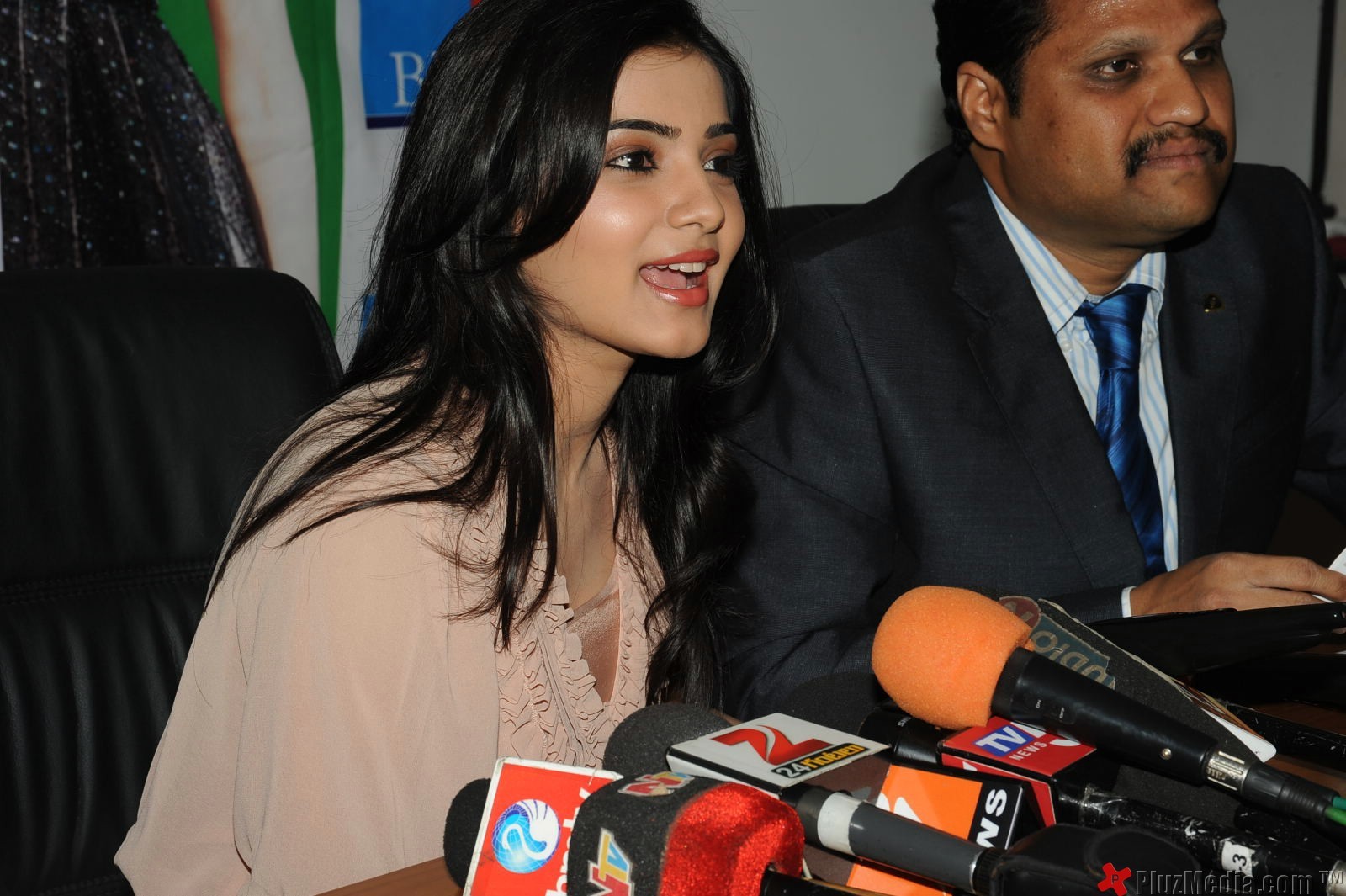 Samantha at Big C Mobiles - Pictures | Picture 94374